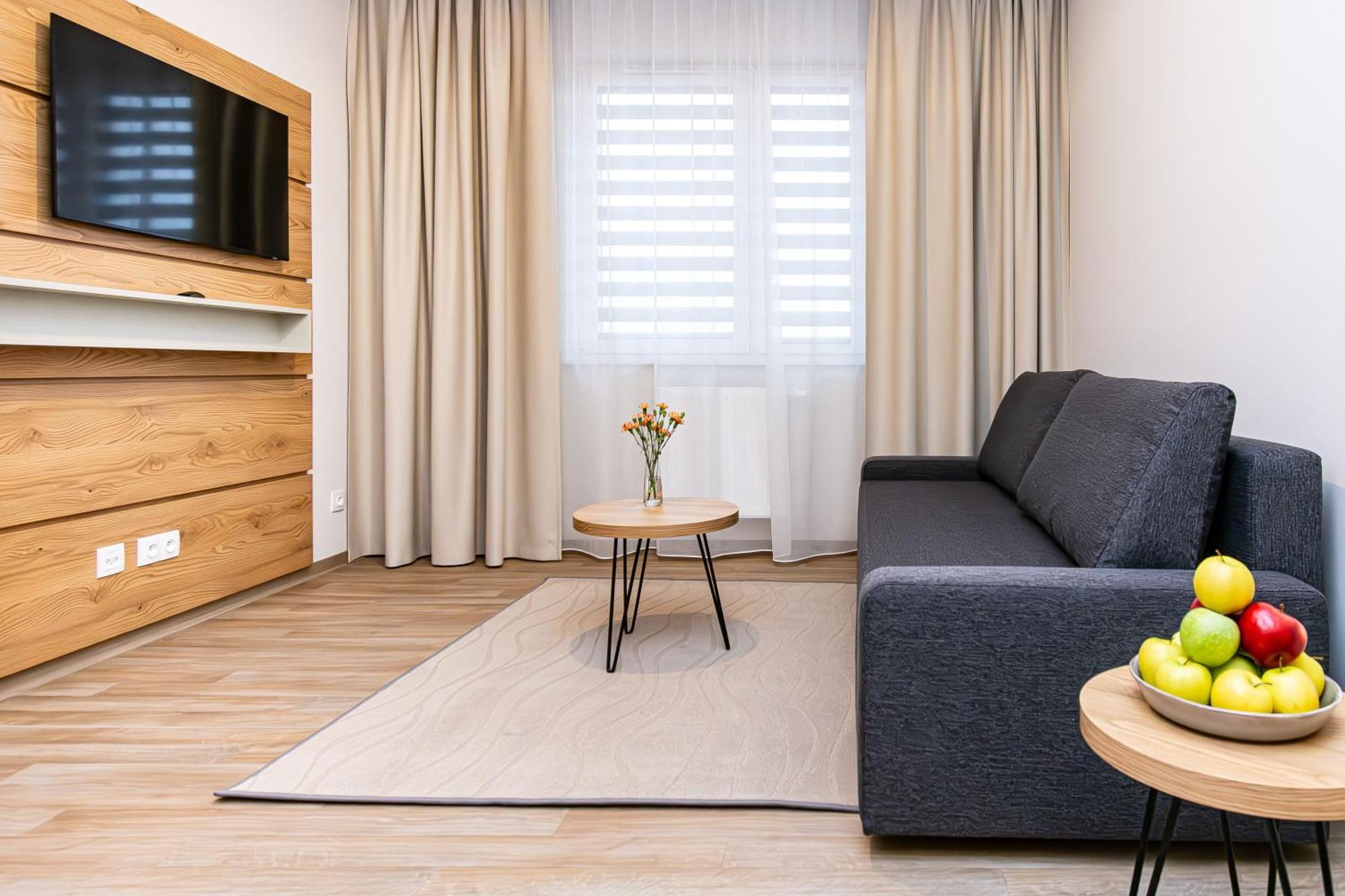 זיילונה גאורה Novy Hotel מראה חיצוני תמונה